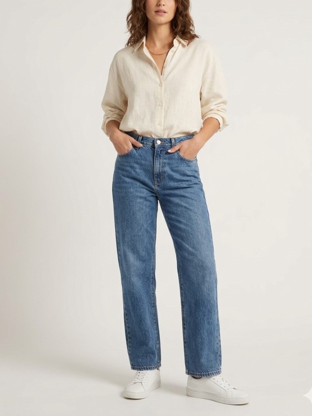 PacSun Straight Leg High-Rise Jeans in Medium Blue